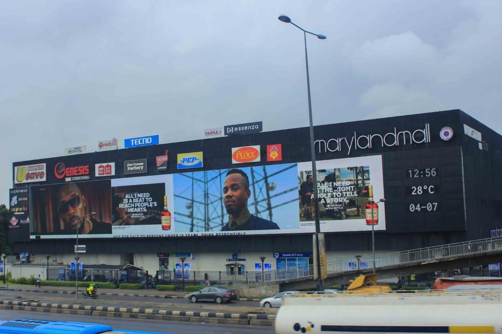 billboards at Maryland mall cinema
